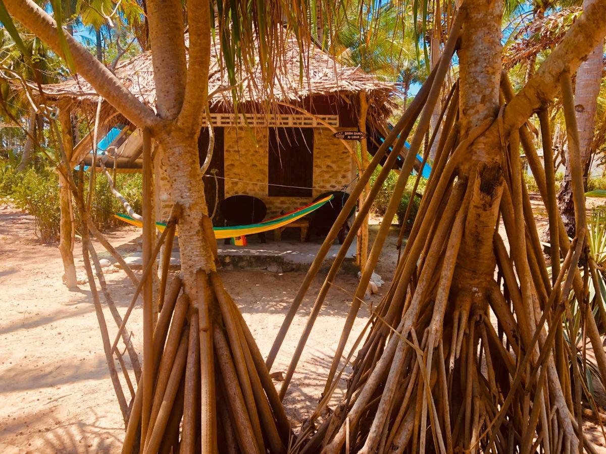 Reggae Island Private Island Hotell Koh Phayam Eksteriør bilde