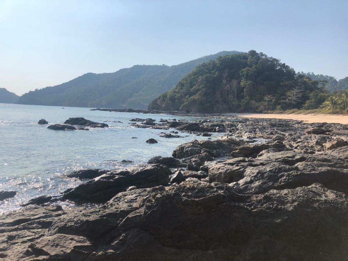 Reggae Island Private Island Hotell Koh Phayam Eksteriør bilde